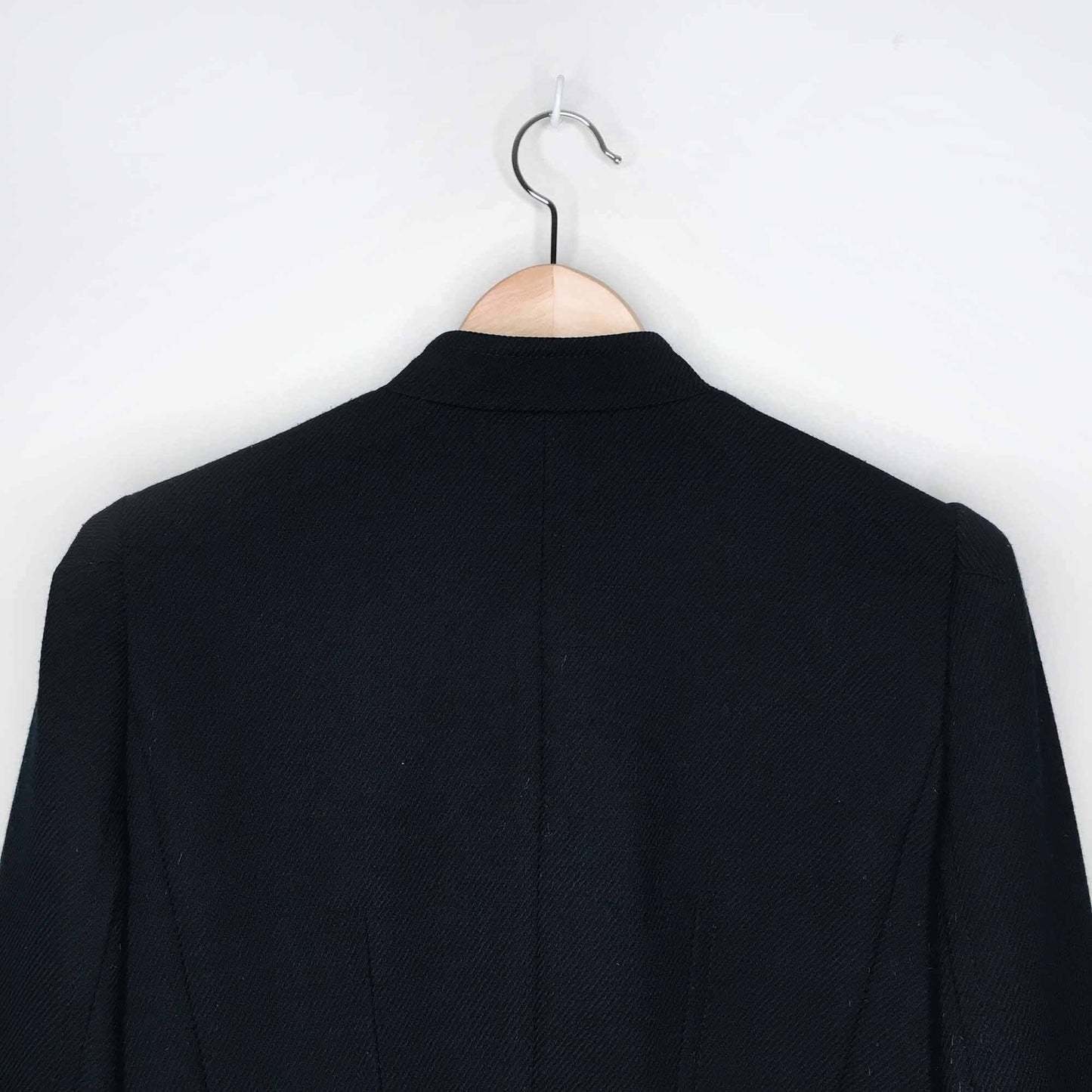 Club Monaco cropped collarless jacket - size 4