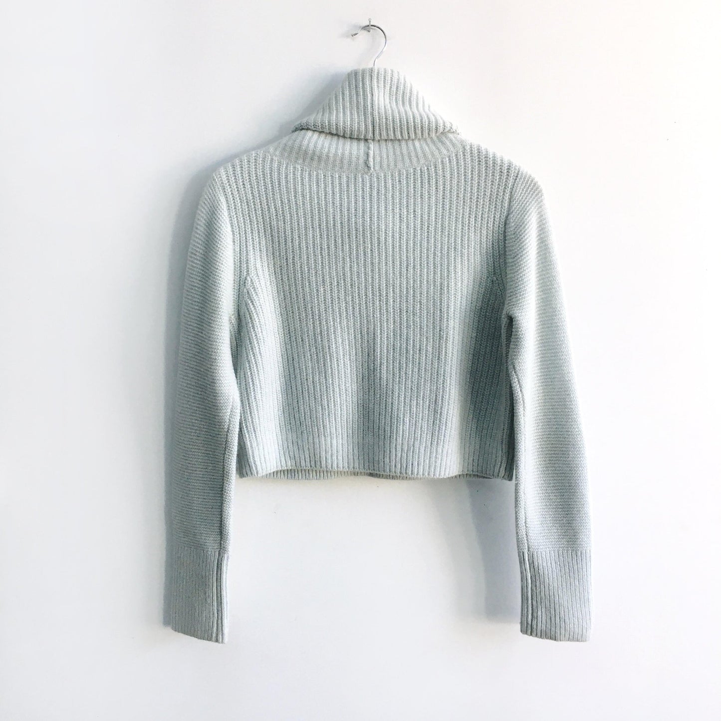 Club Monaco cropped cable-knit turtleneck - size Small