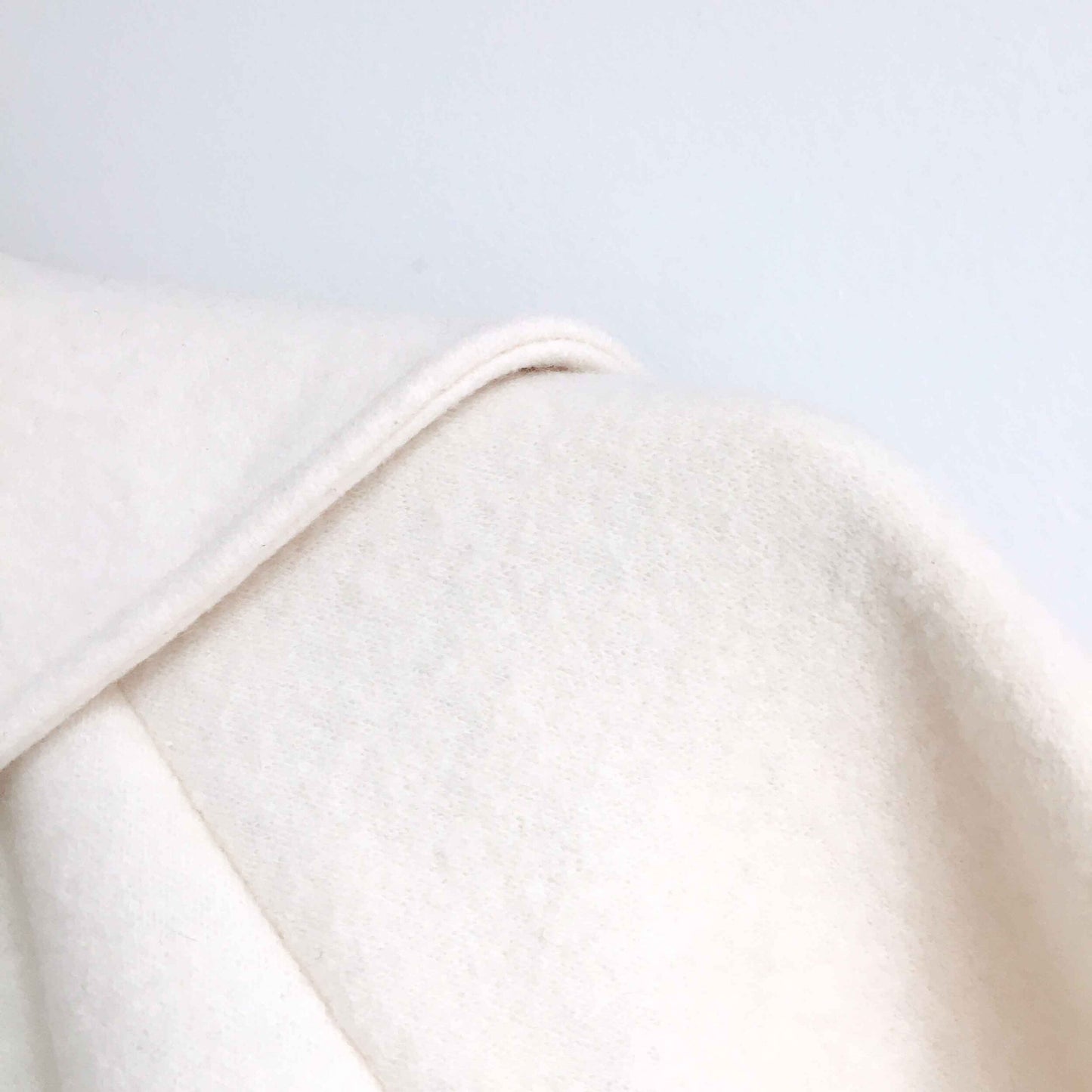 Club Monaco cropped wool belted cape jacket - size Medium