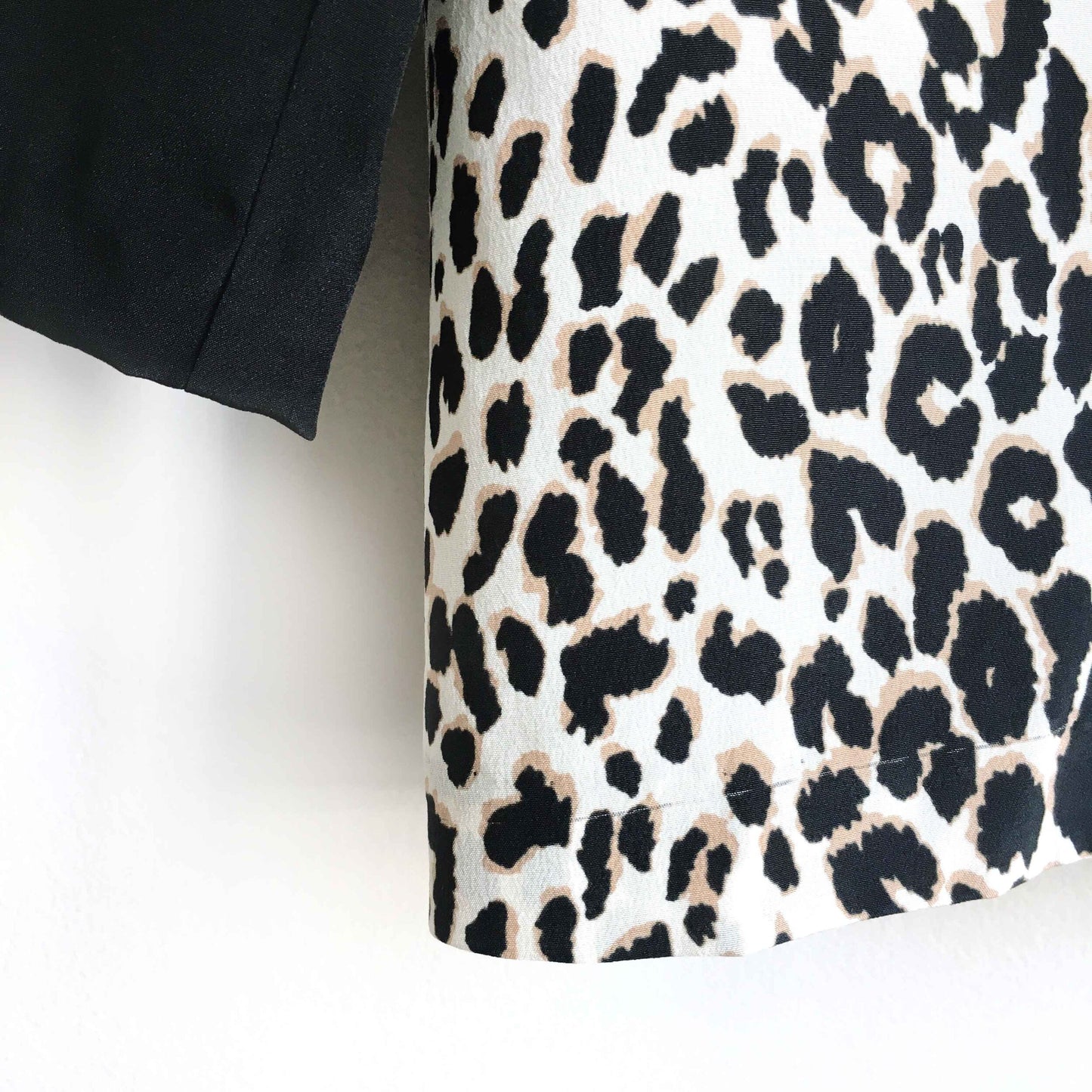 Club Monaco Krista leopard silk top - size xs