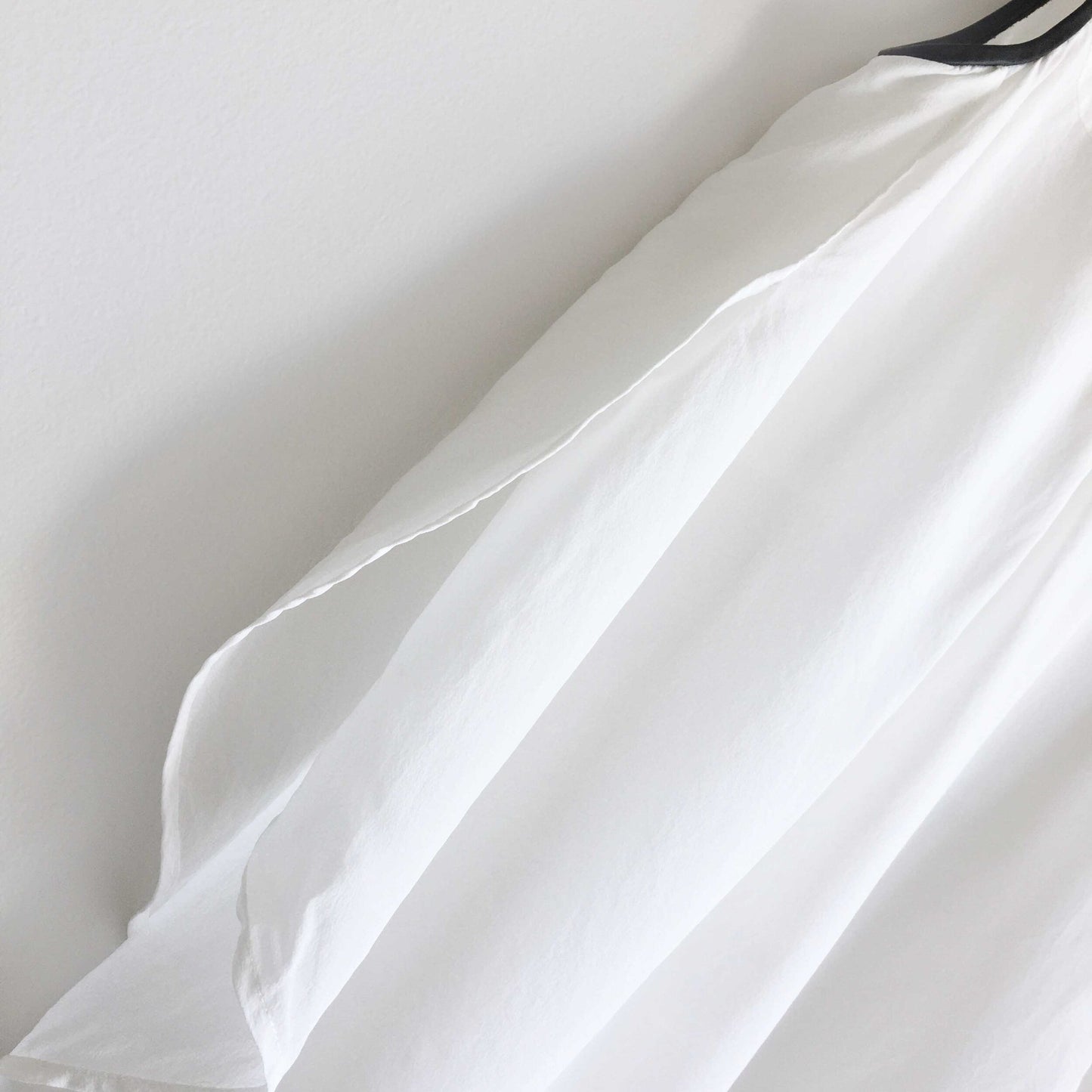 Club Monaco silk pocket tank - size xs