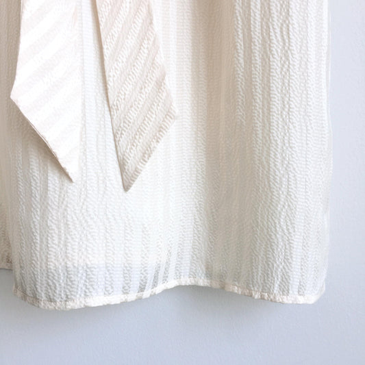 Club Monaco silk ruffle tie neck blouse - size Small