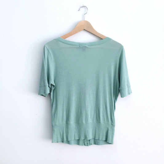 Club Monaco button-up tee - size Medium