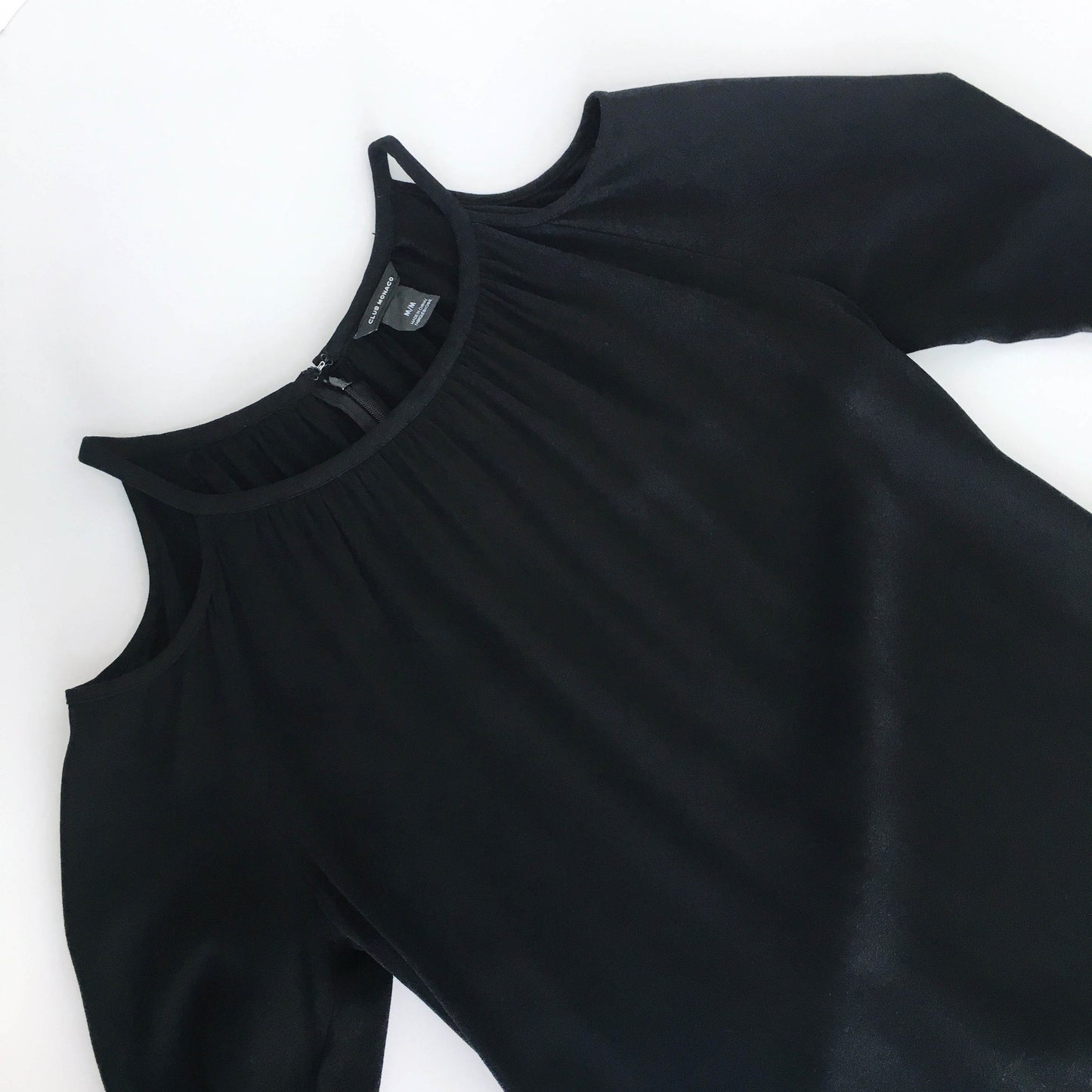 Club Monaco Sundith Cold Shoulder - size Medium