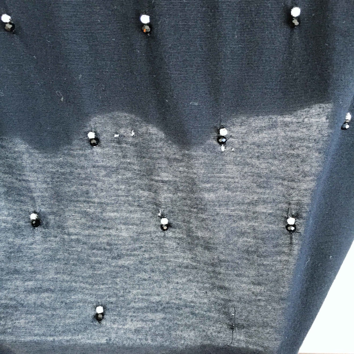 Club Monaco gem stone tee - size Medium