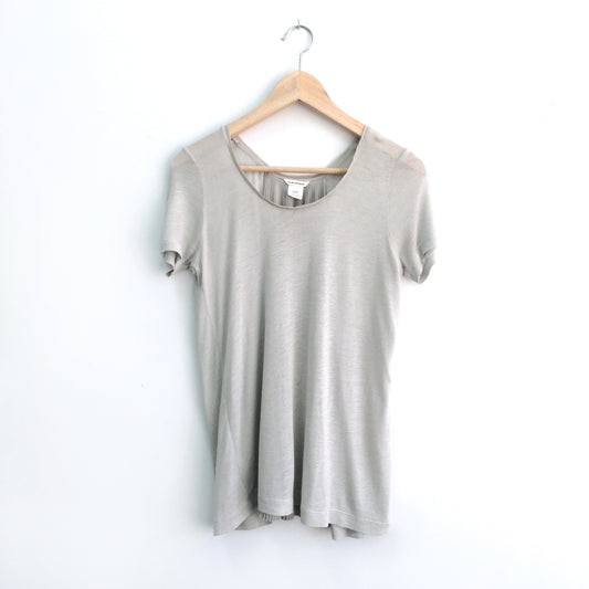 Club Monaco Linen Tee - size XS