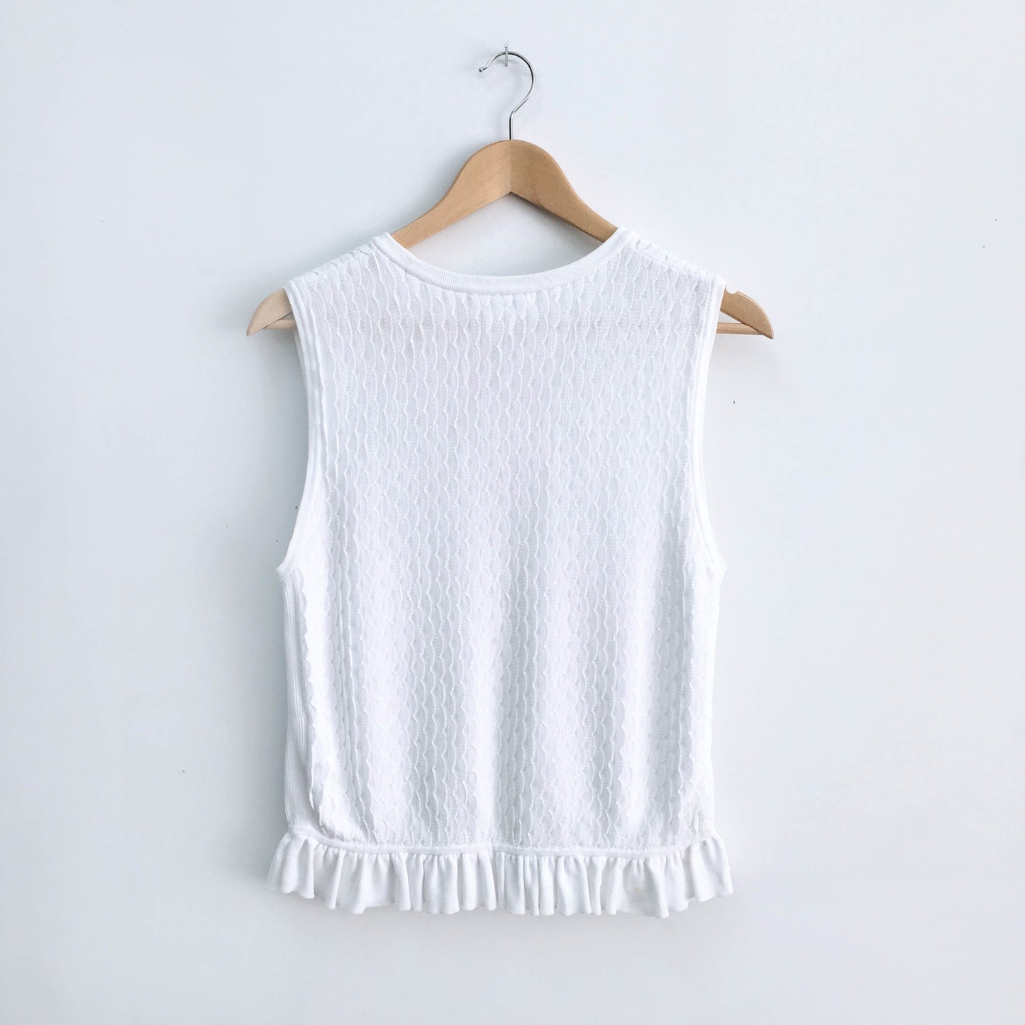 Club Monaco ruffle hem knit - size Medium