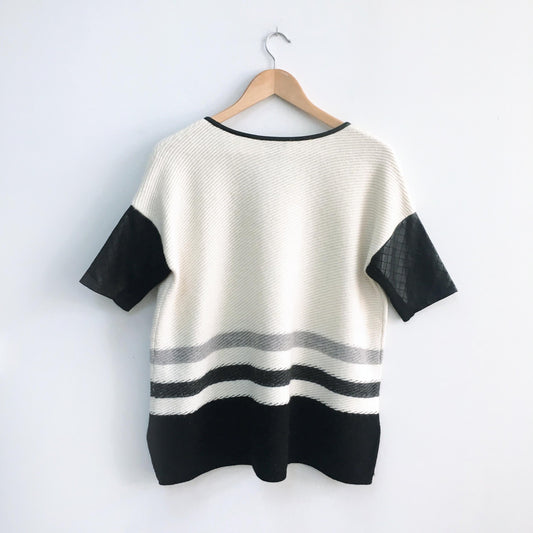 Club Monaco Cashmere blend sweater - size Medium