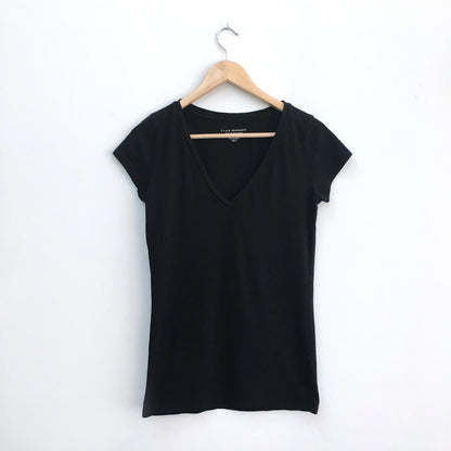 Club Monaco basic tee - size Medium