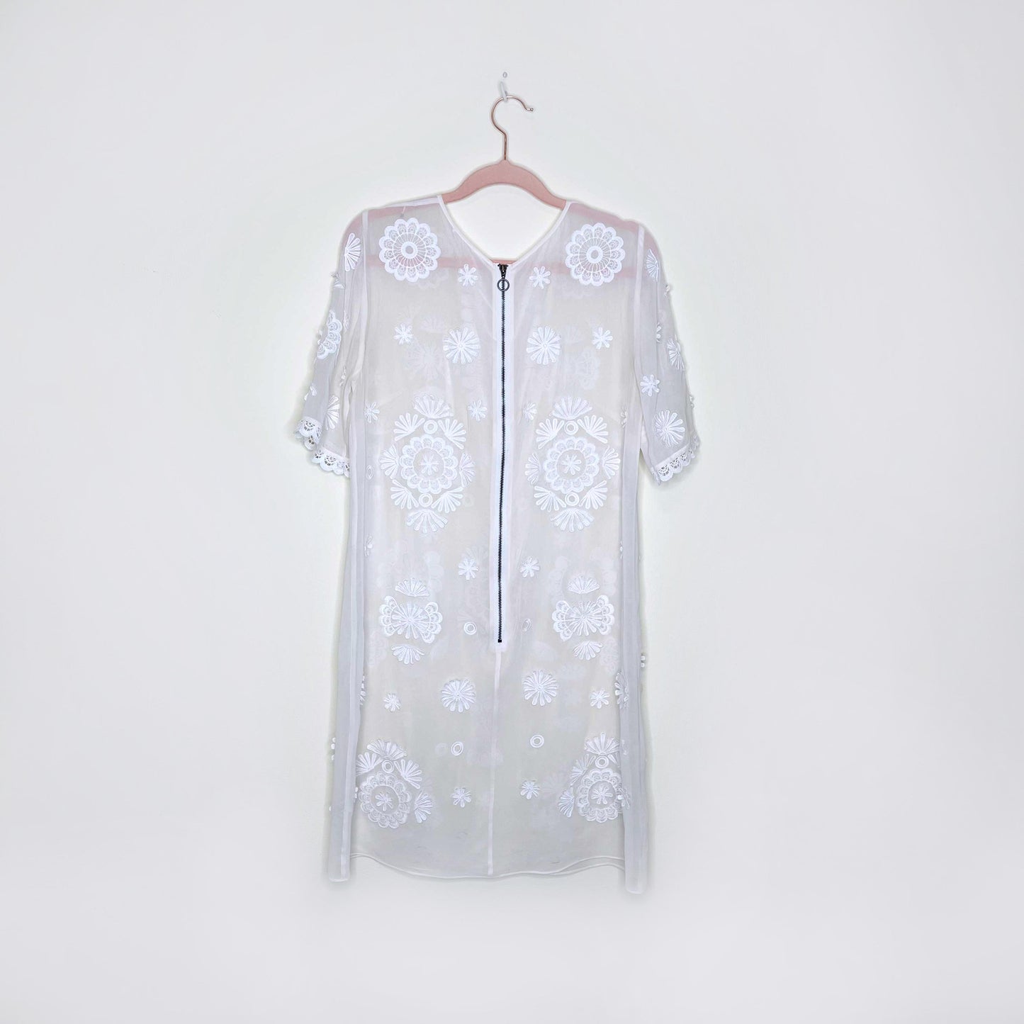 club monaco silk chiffon embroidered cover-up - size small