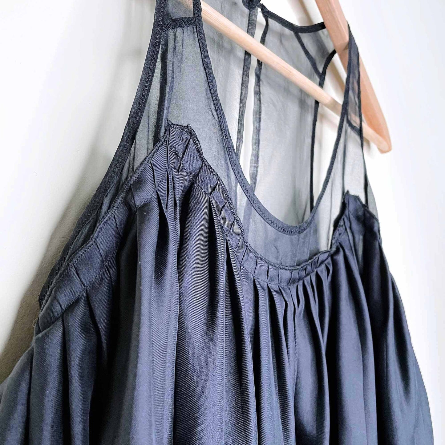 club monaco balloon silk tank with sheer top - size small