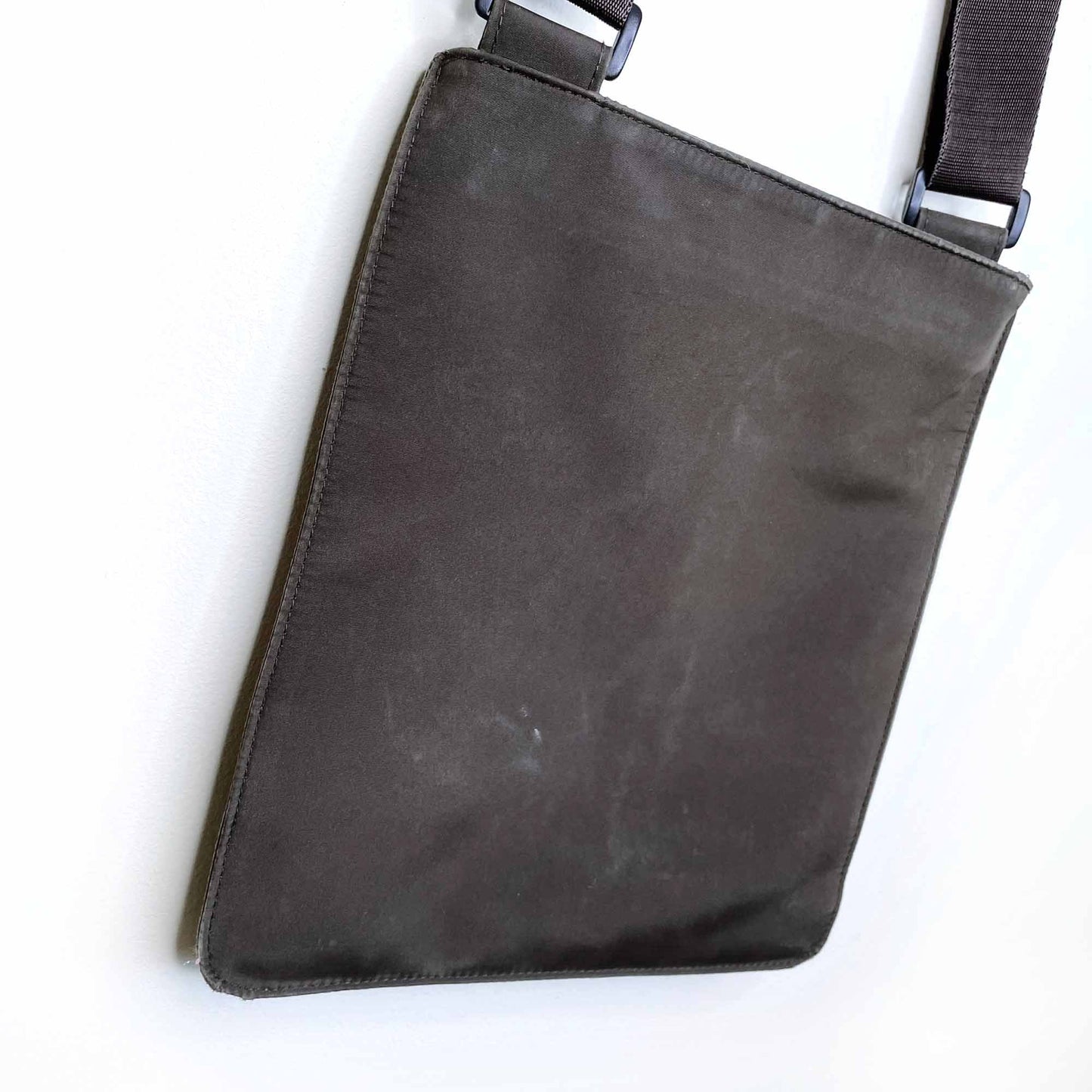 vintage club monaco nylon cross body messenger bag