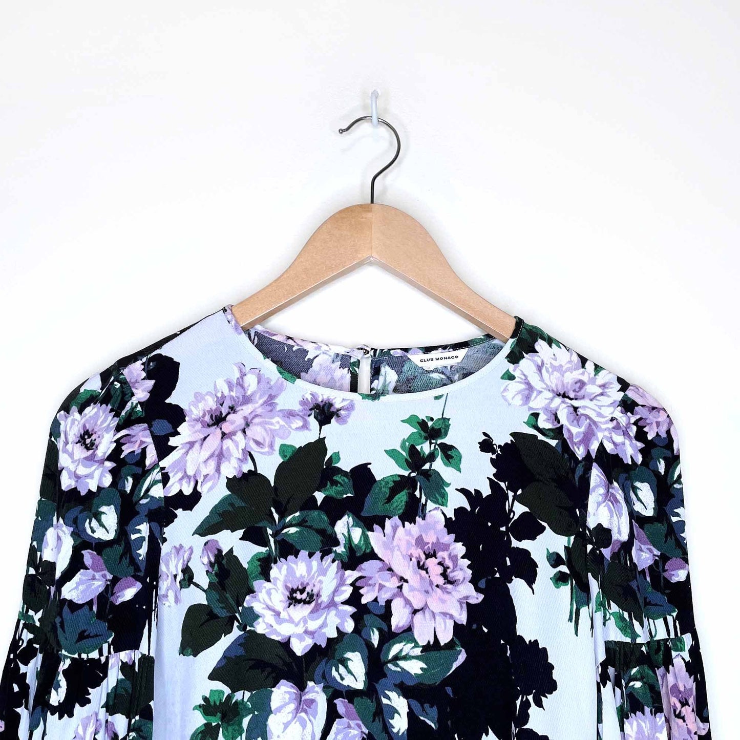 club monaco amund floral blouse with pleated bell sleeves - size small