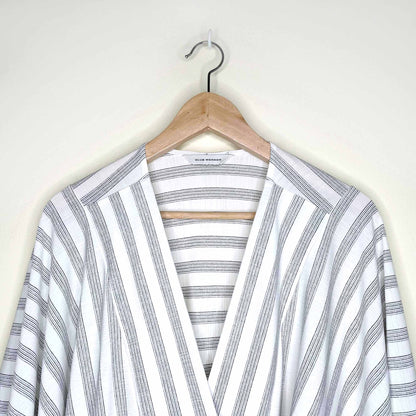Club Monaco wrap and tie striped top - size Medium