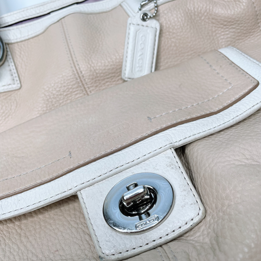 coach cream penelope leather shoulder bag