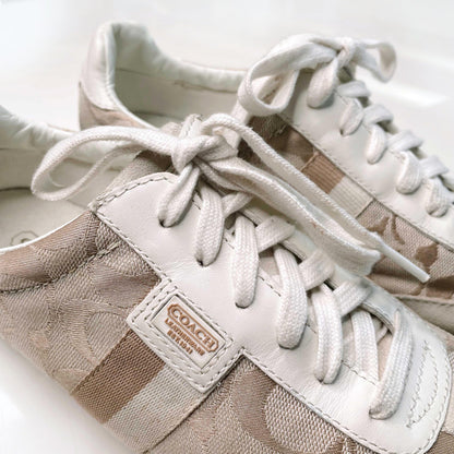 coach joss low-top cream c monogram sneakers - size 8