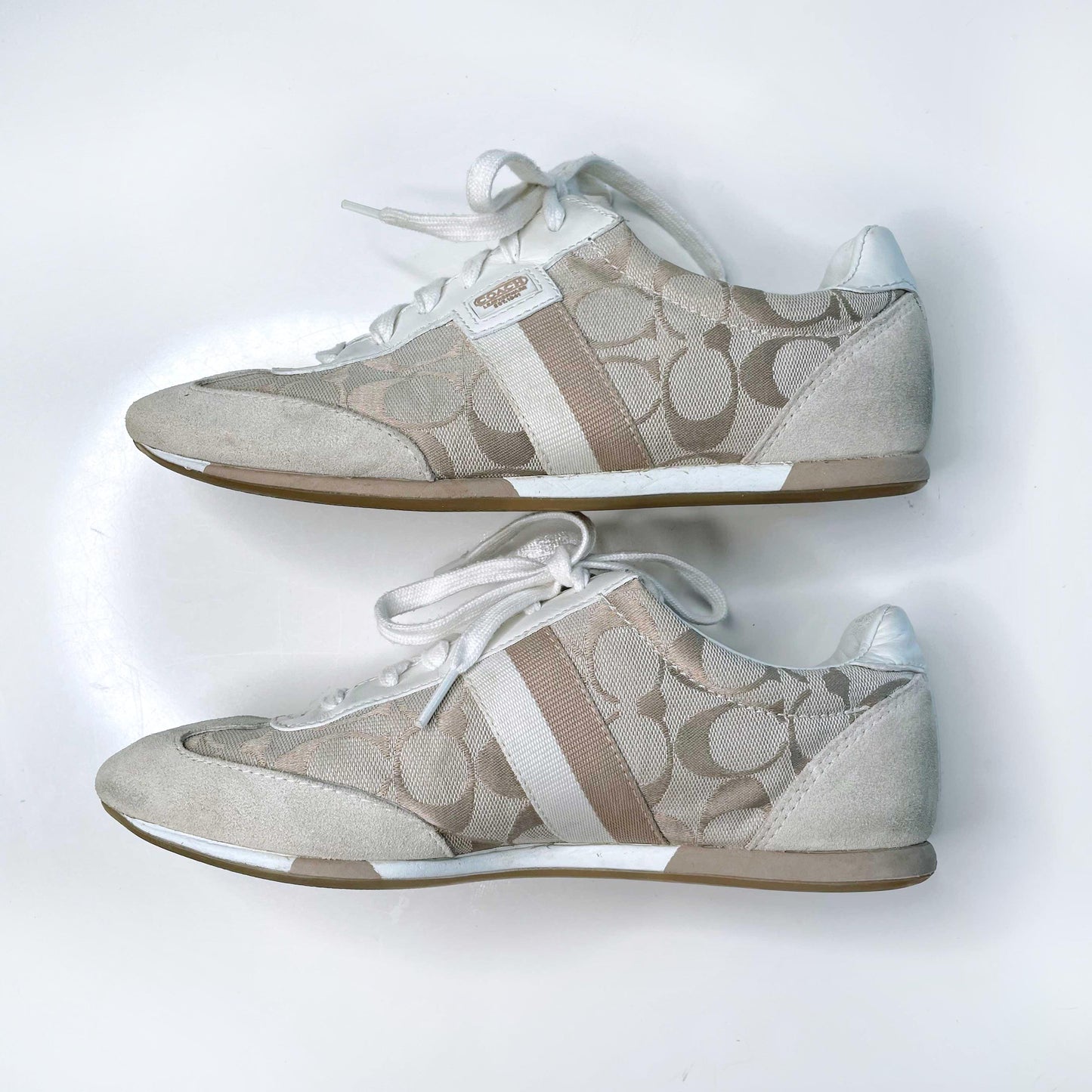 coach joss low-top cream c monogram sneakers - size 8