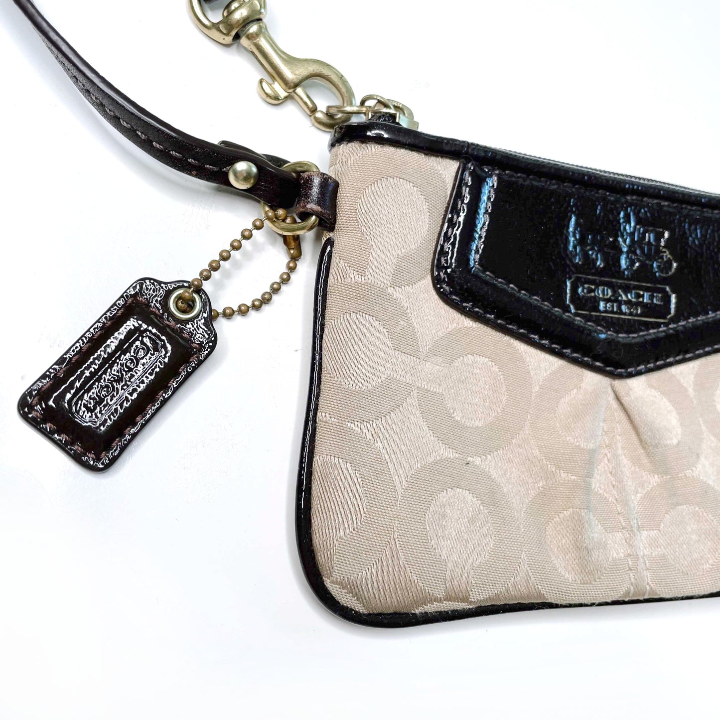 coach tan c monogram madison wristlet
