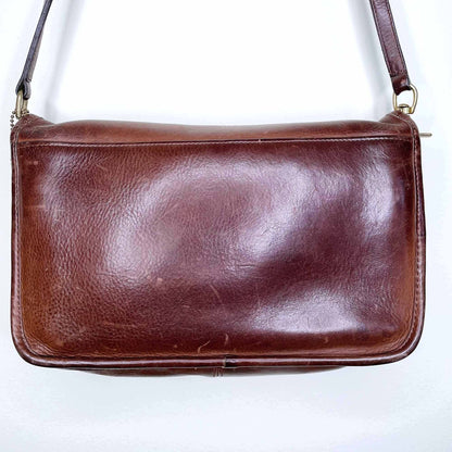 Vintage Coach brown turnlock shoulder bag