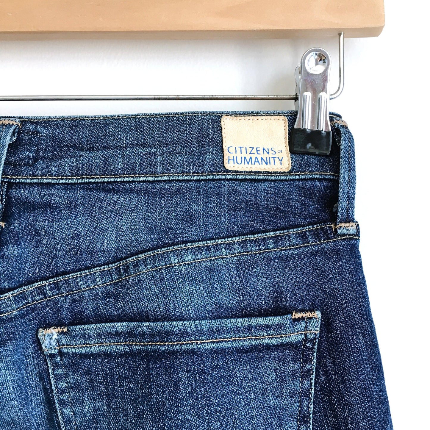 Citizens of Humanity Emerson High-Rise Slim Boyfriend Jeans - size 24