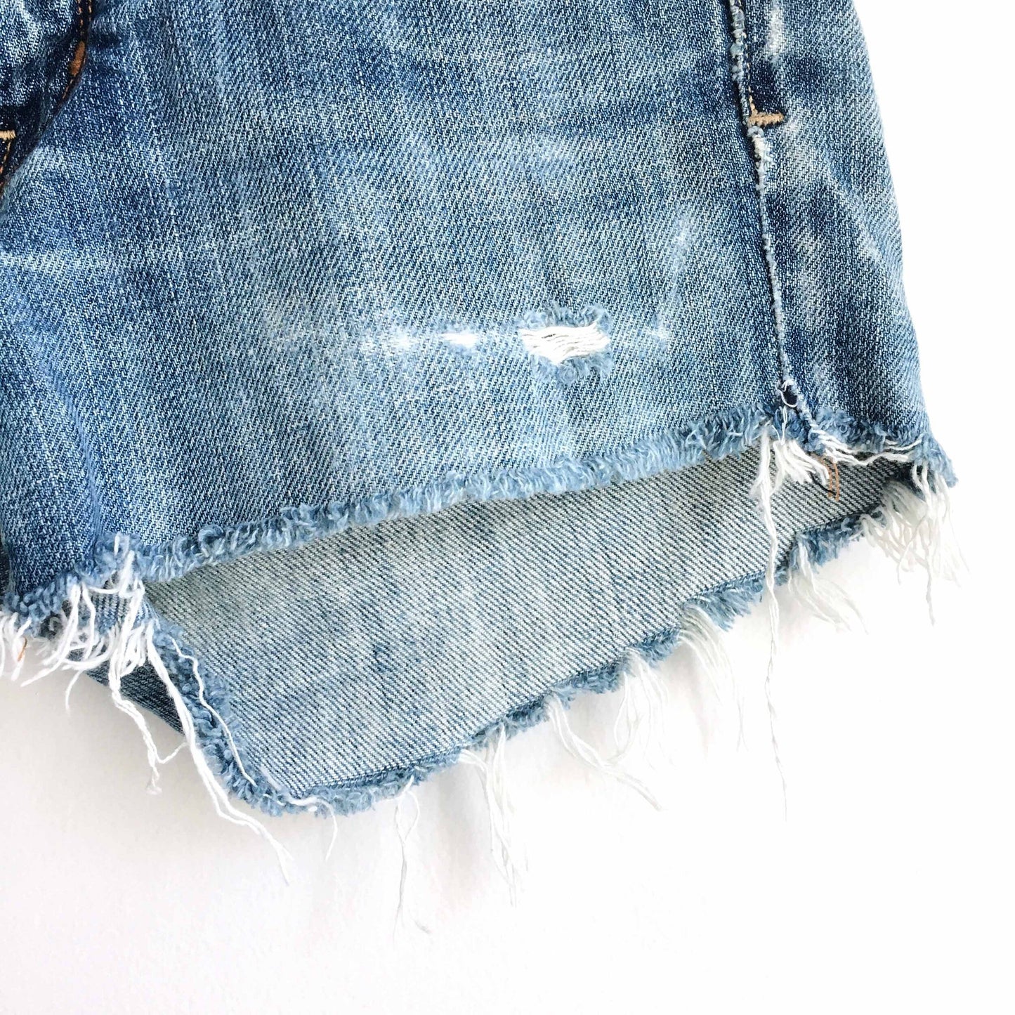 Citizens of Humanity cut off shorts - size 26