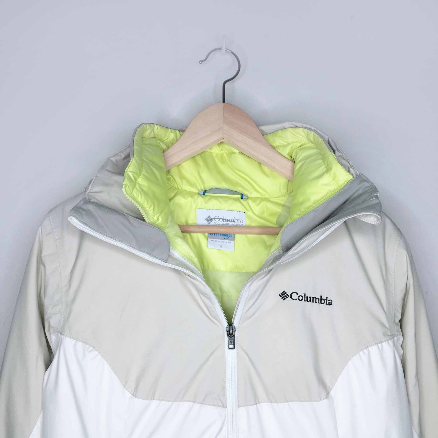 Columbia interchange 2-in-1 winter ski jacket - size Medium