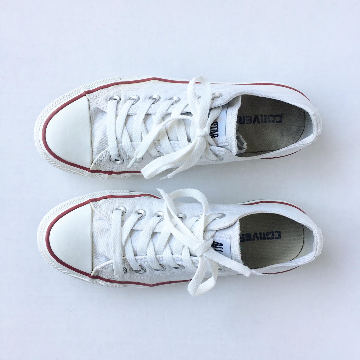 Converse Unisex All Star Low Chuck Taylor - size 7