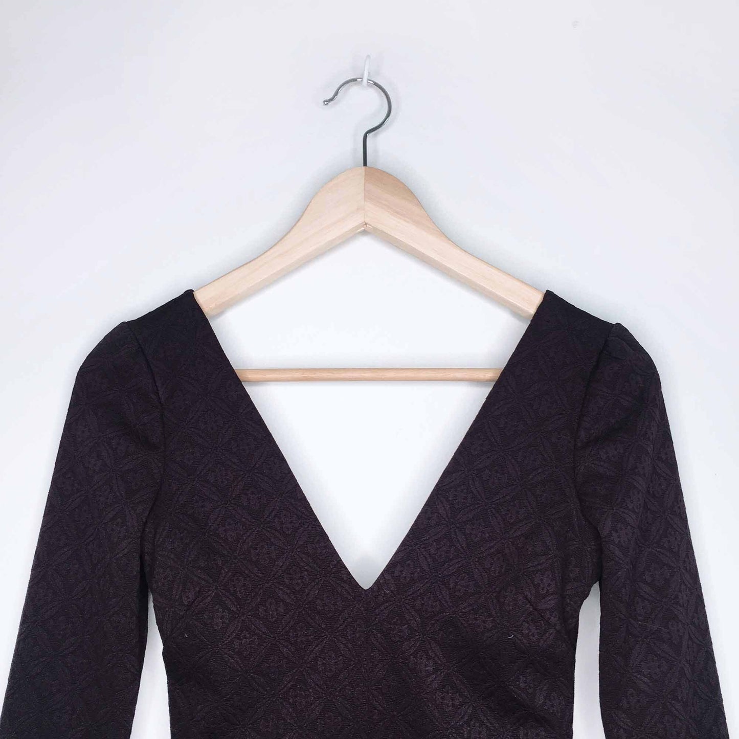 UO COOPERATIVE Ramona plunging v fit and flare dress - size xs