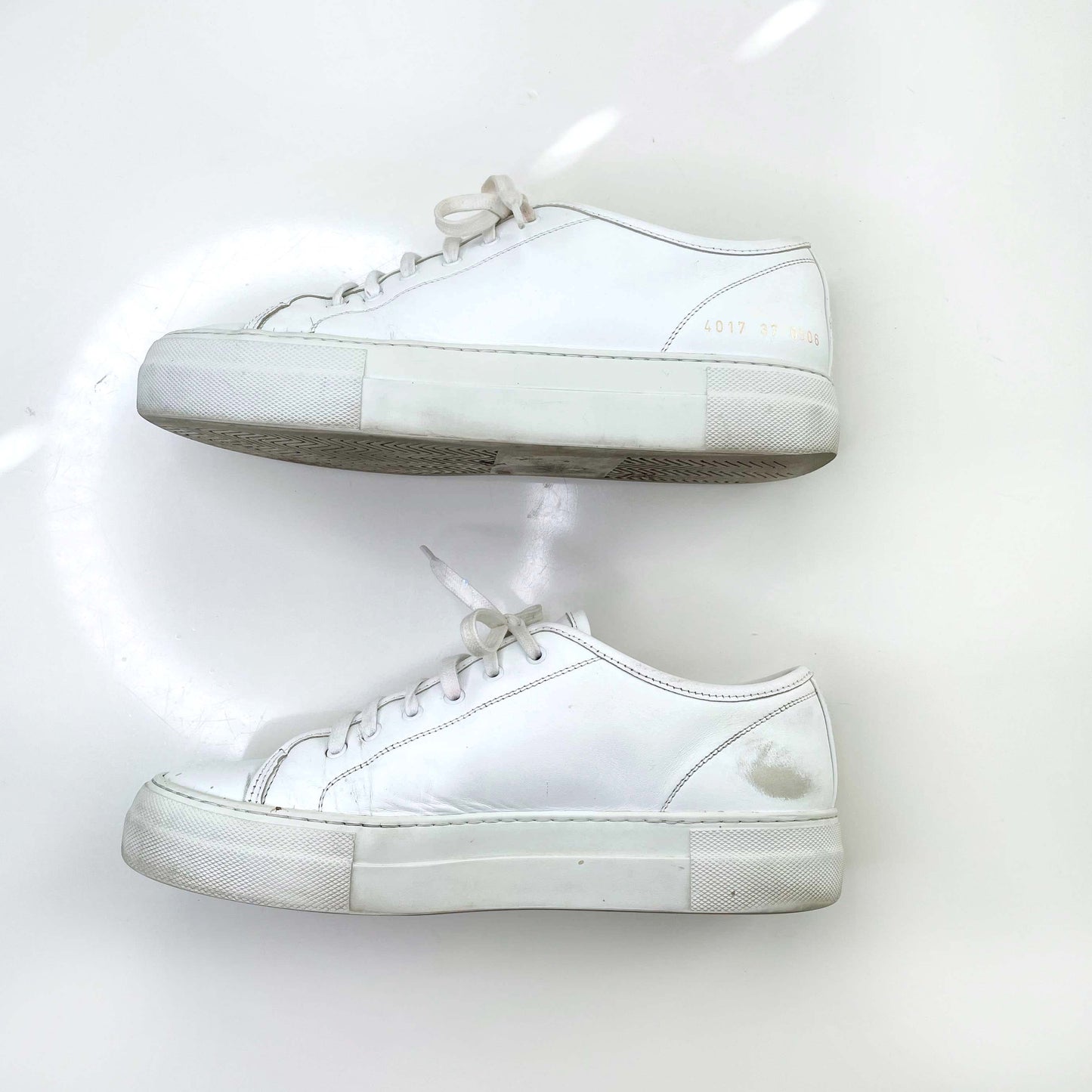 common projects white leather achilles sneaker - size 37