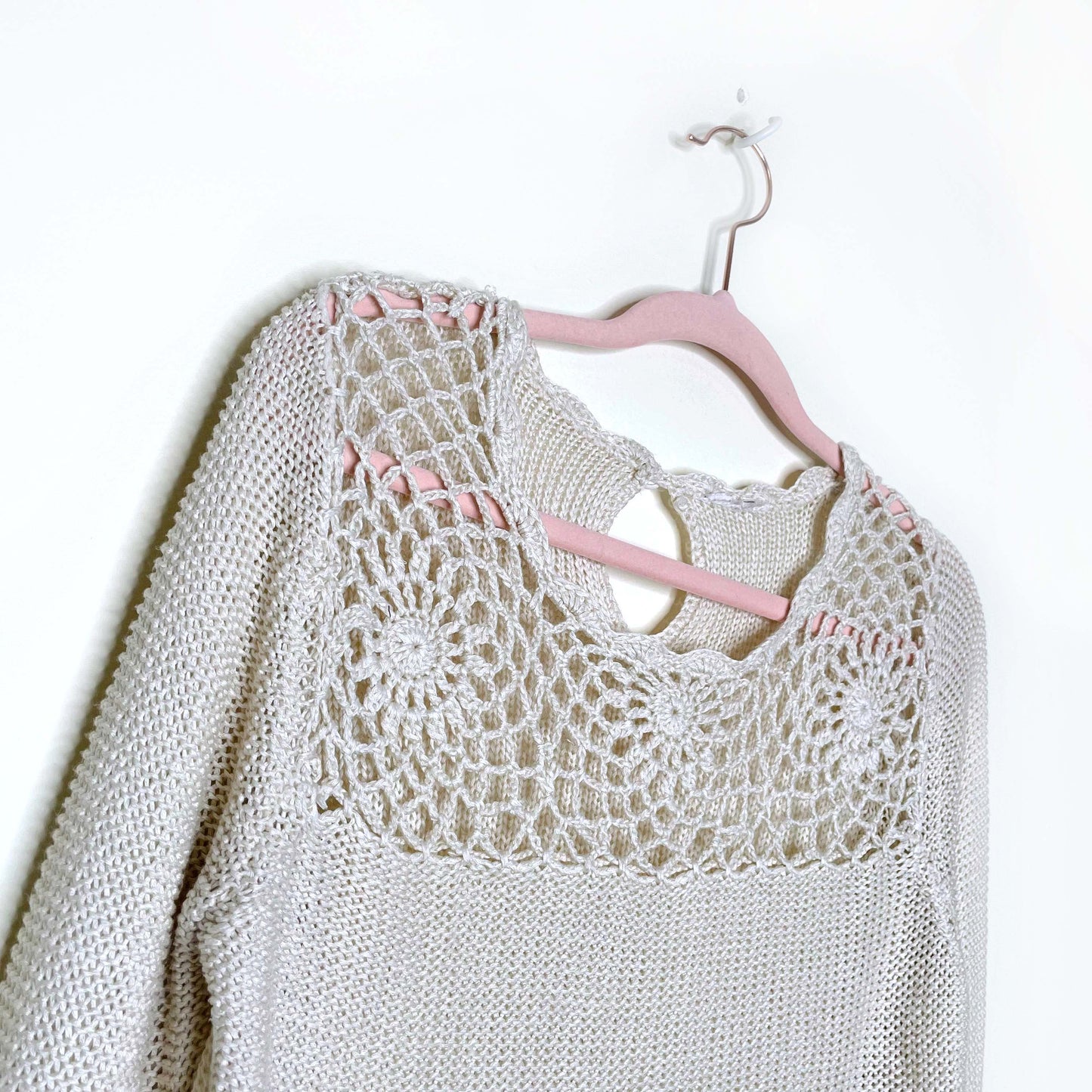 vintage cropped bell sleeve crochet top - size small