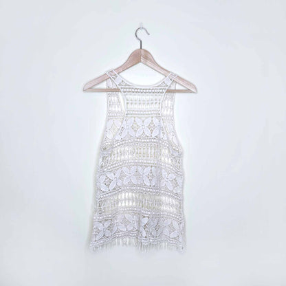 Vintage flower crochet tank top with fringe hem - size xs/s