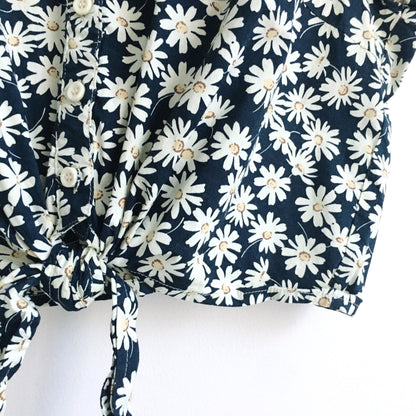 Vintage Daisy tie-front crop button down - size 3XL
