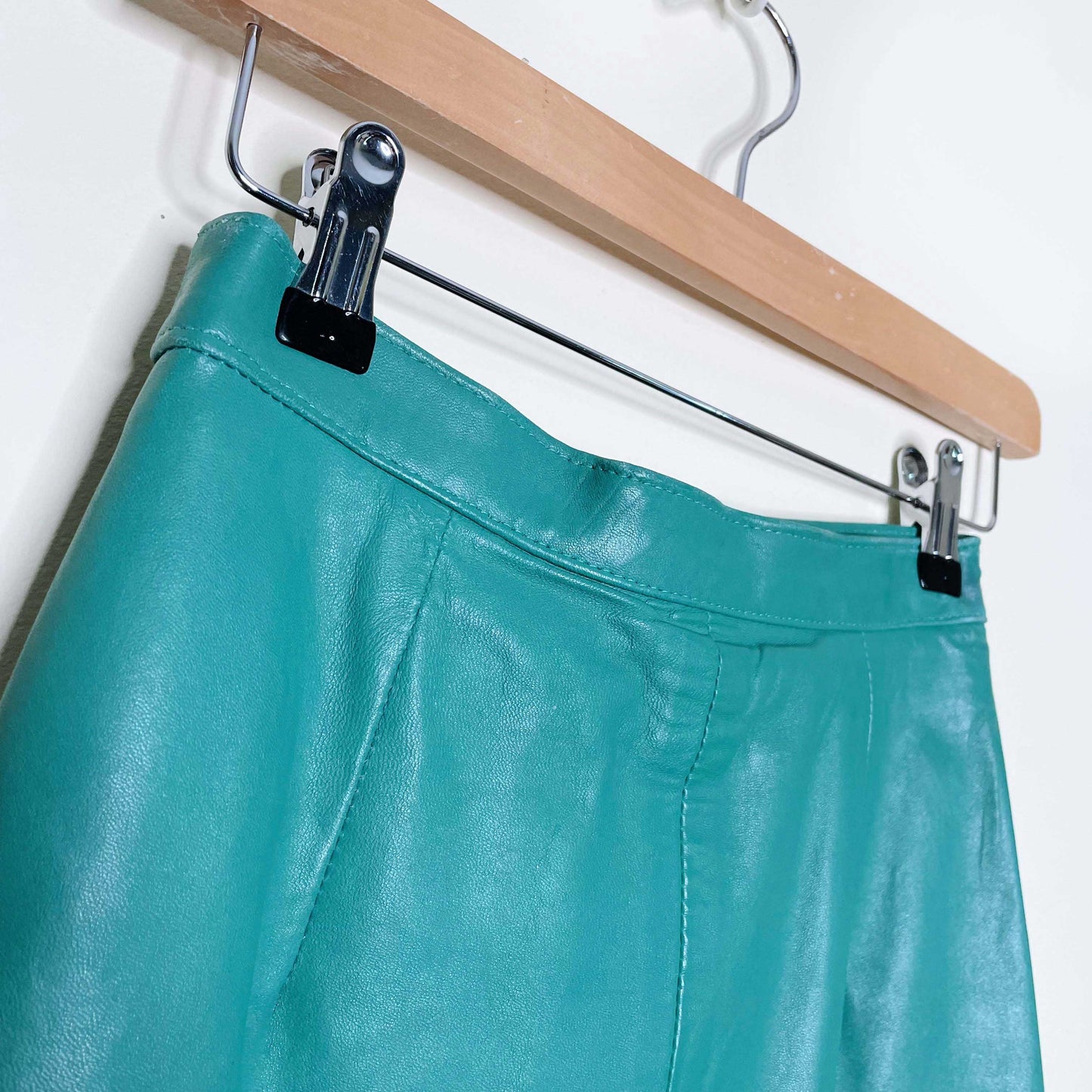 vintage danier green high waist leather maxi skirt - size 4