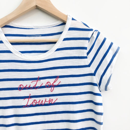 Denver Hayes Out of Town Tee - size Small