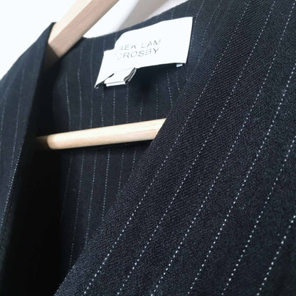 Derek Lam 10 Crosby v-neck tiered menswear top - size 0