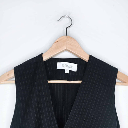 Derek Lam 10 Crosby v-neck tiered menswear top - size 0