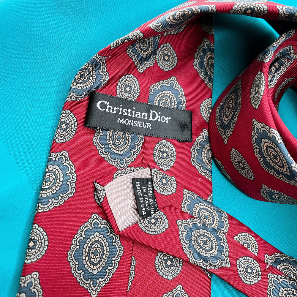 vintage christian dior red silk medallion tie with pocket square