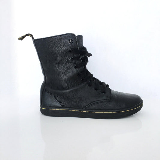 Doc Martens Stratford Boot - size 37