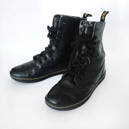 Doc Martens Stratford Boot - size 37