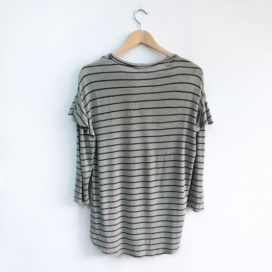 Dolan Left Coast Ruffle Binnie Shirt - size Small