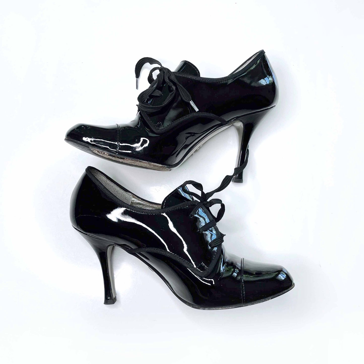 dolce & gabbana black patent baroque lace-up heels - size 37