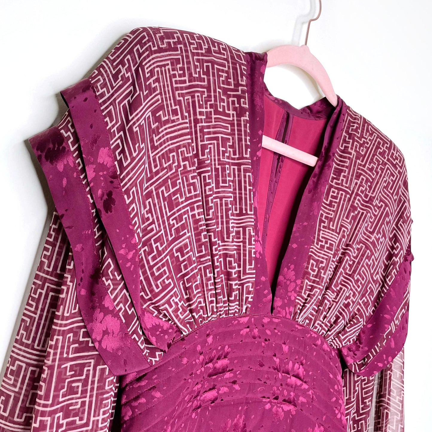 vintage wayne clarke silk chiffon low cut kimono dress - size 8