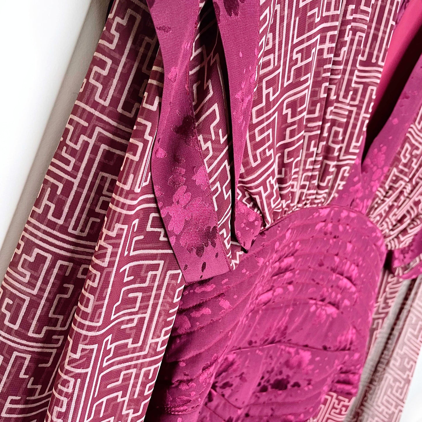 vintage wayne clarke silk chiffon low cut kimono dress - size 8