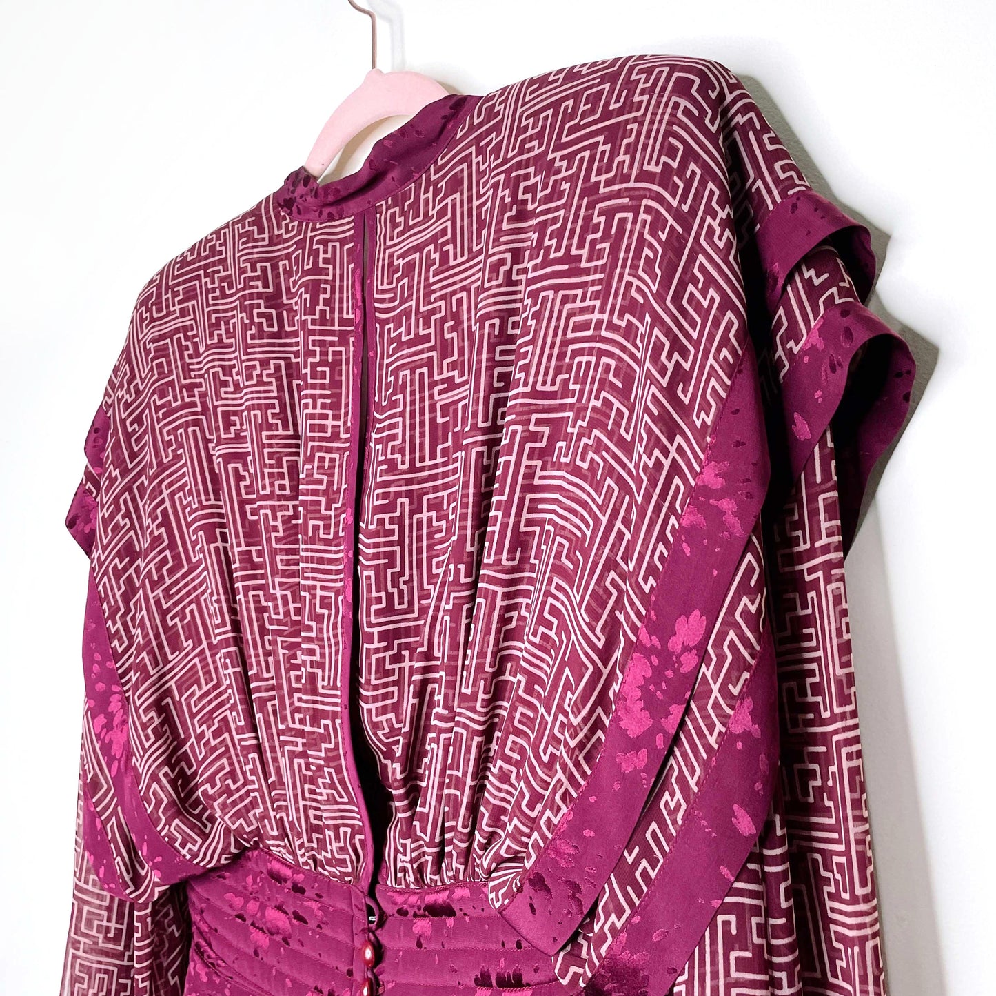 vintage wayne clarke silk chiffon low cut kimono dress - size 8