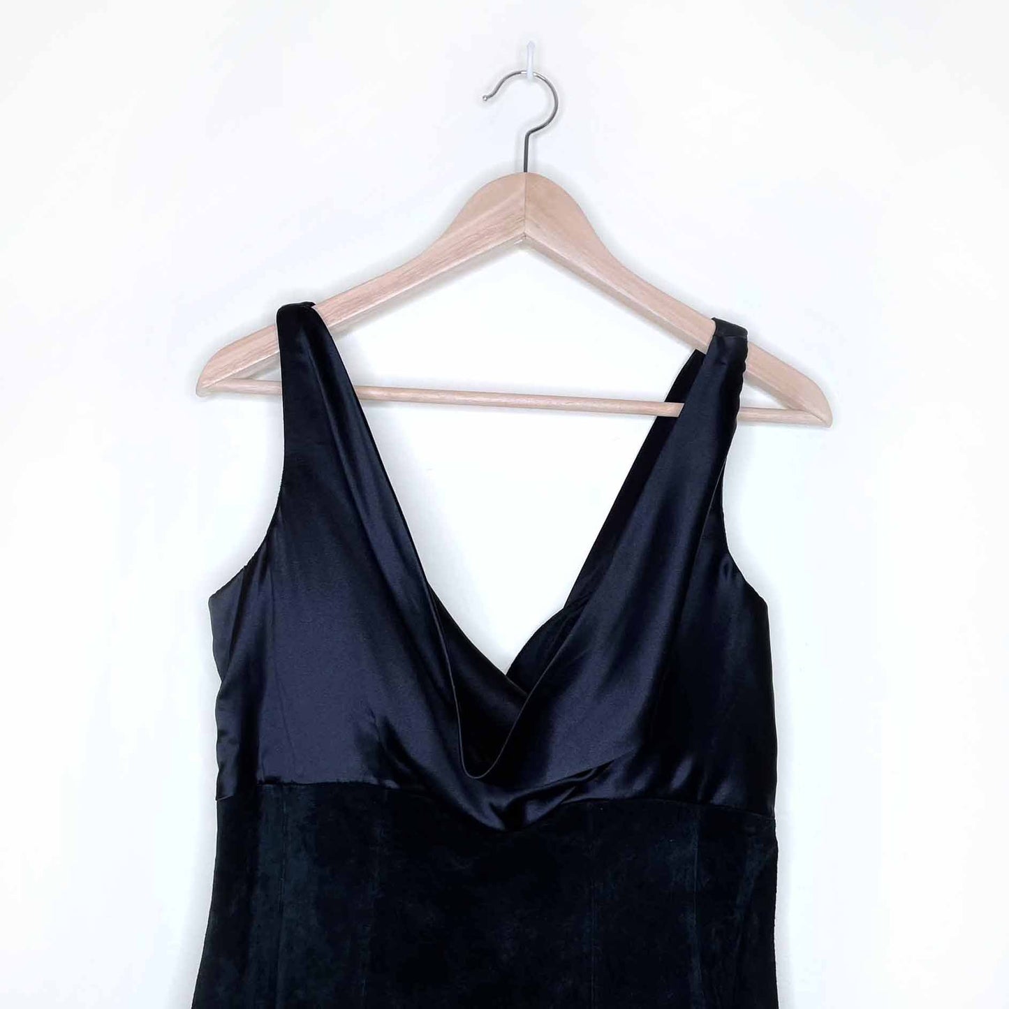 nwt danier suede mermaid evening dress with satin sash and cowl neck - size 10