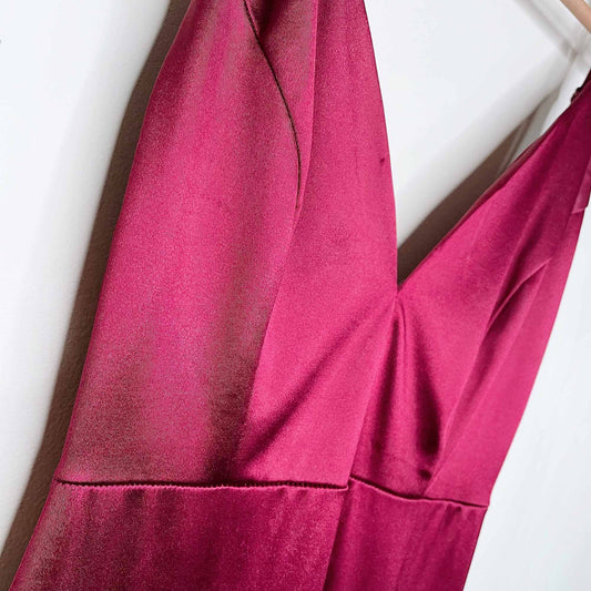 fashion nova temporary love satin mermaid gown - size medium