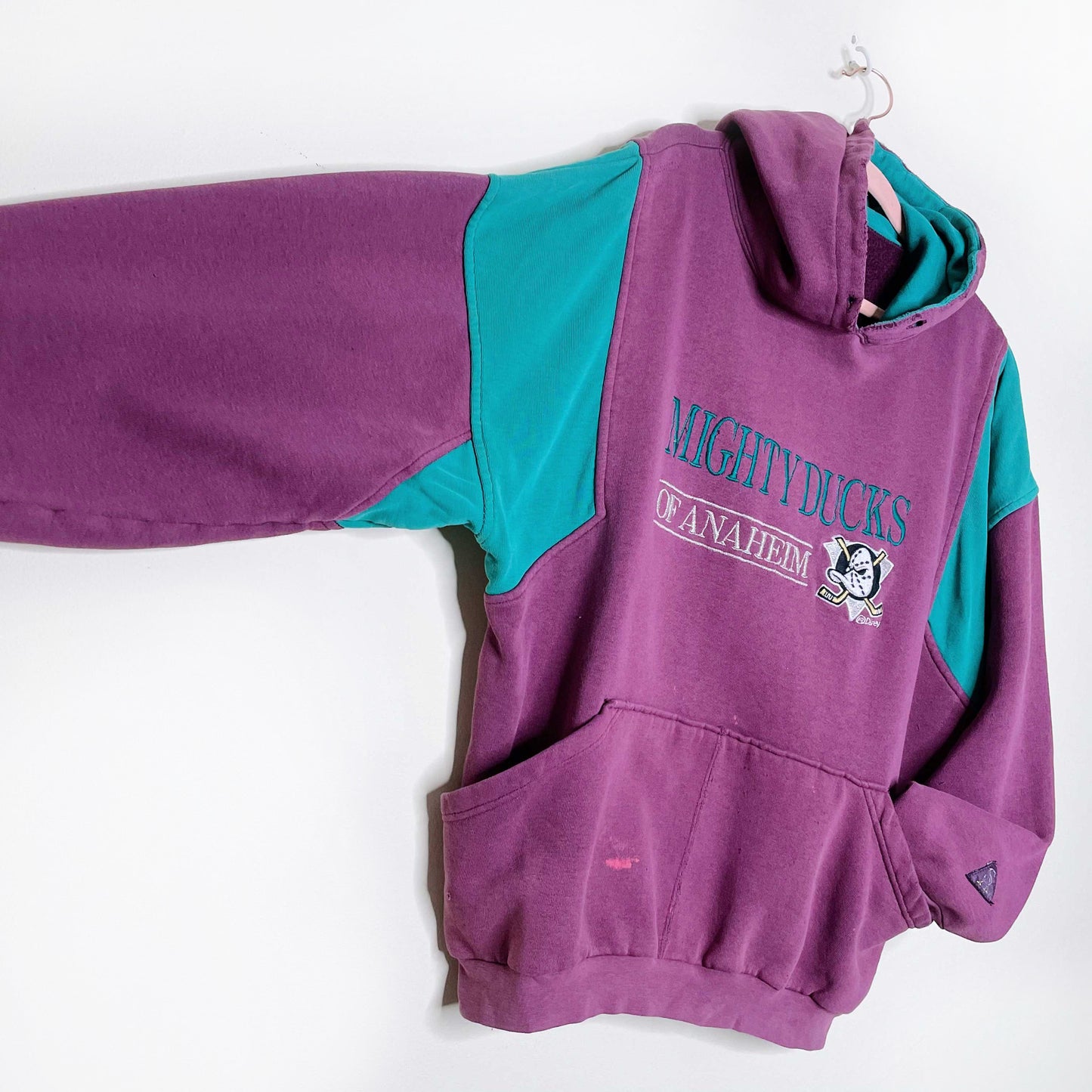 vintage athletics softwear canada mighty ducks hoodie - size medium
