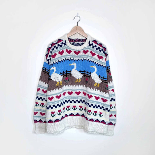 Vintage hand-knit ducks and hearts sweater - size M/L