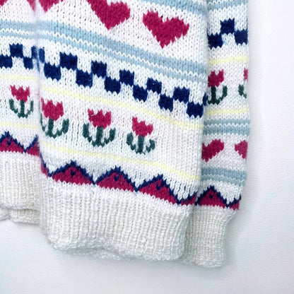 Vintage hand-knit ducks and hearts sweater - size M/L
