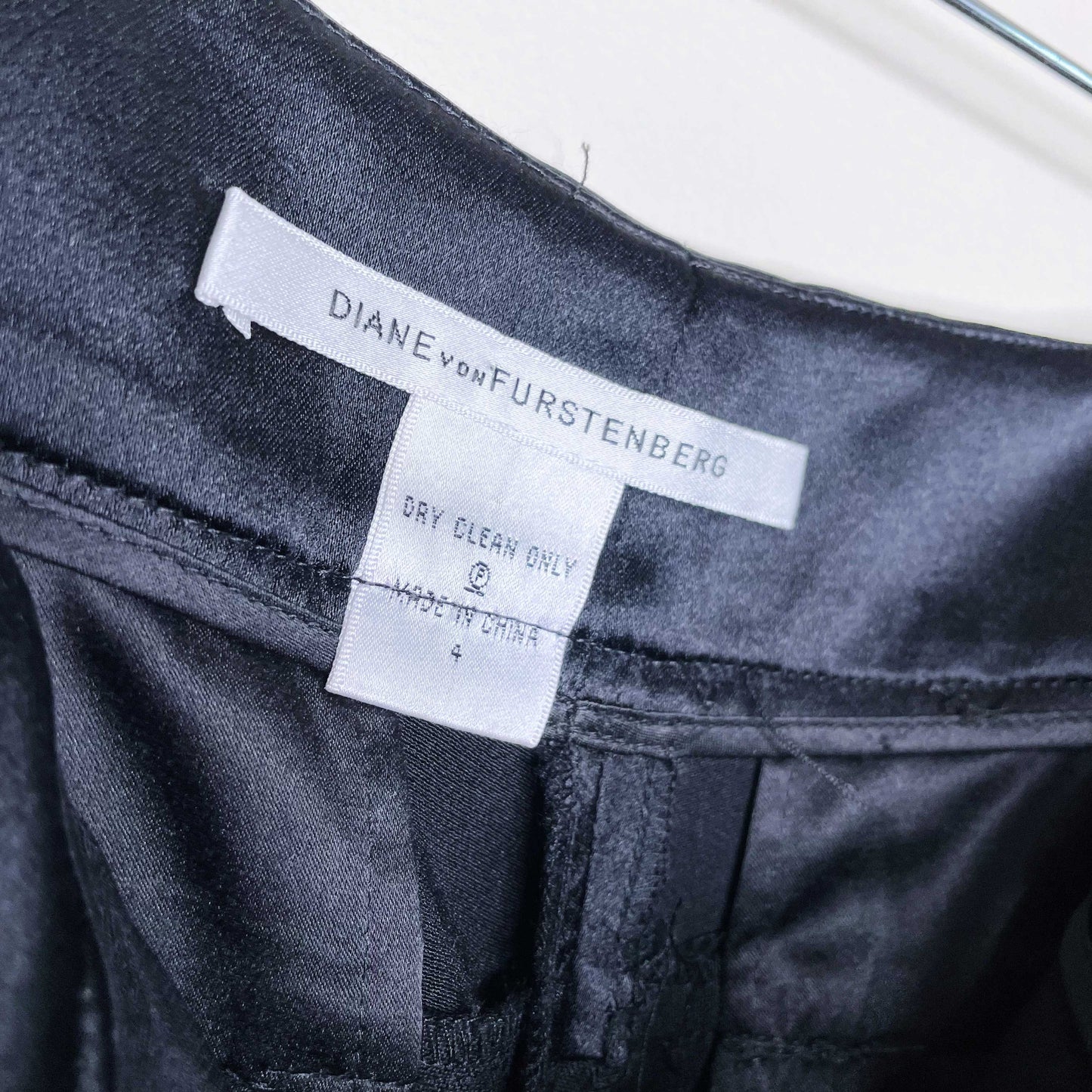 diane von furstenberg wide leg wool trouser with satin trim - size 4